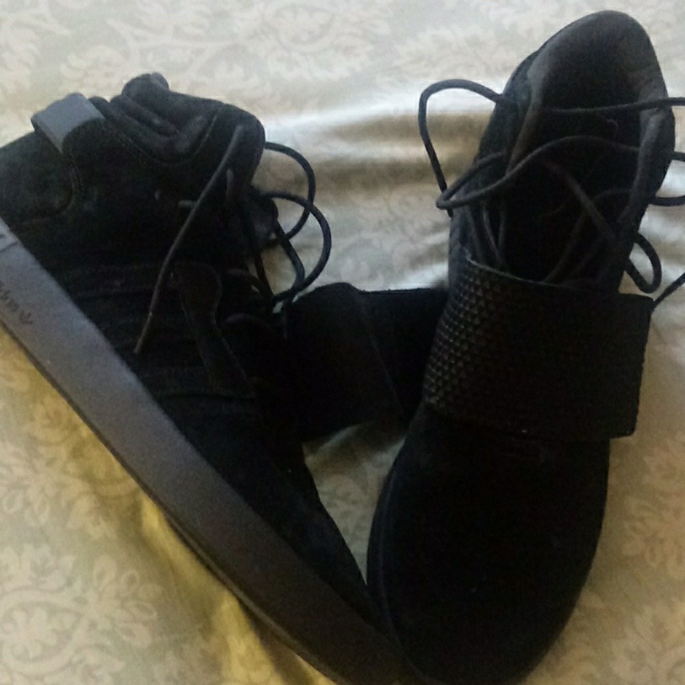 Size 13 black Adidas
